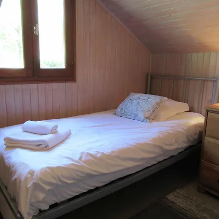 Tidy Chalet In The Woods Of The Beautiful Dordogne Chalet Souillac