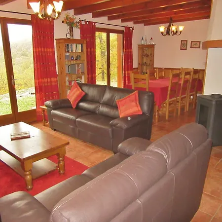 Tidy Chalet In The Woods Of The Beautiful Dordogne Chalet