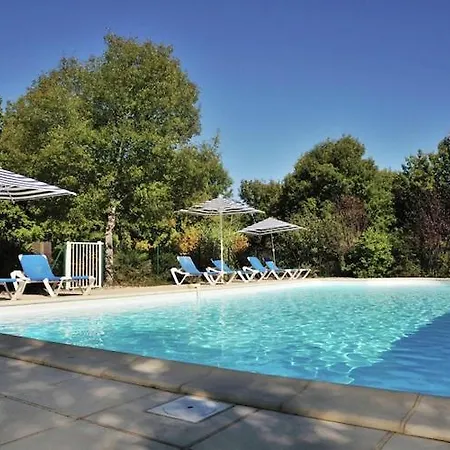 Chalet Tidy Chalet In The Woods Of The Beautiful Dordogne
