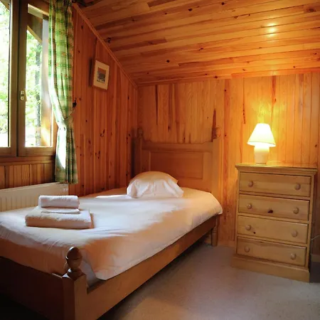 Tidy Chalet In The Woods Of The Beautiful Dordogne Chalet Souillac