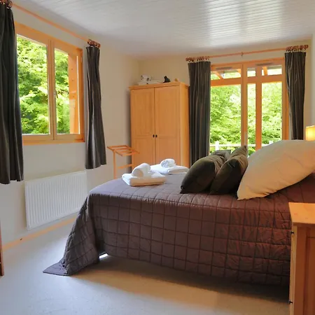 Tidy Chalet In The Woods Of The Beautiful Dordogne Souillac